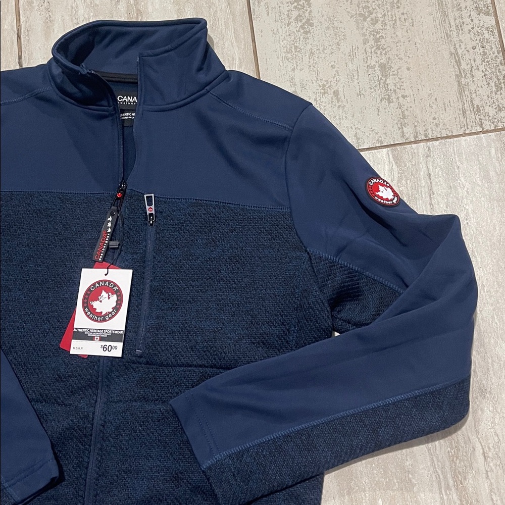 Canada weather gear - Picture 4 of 9